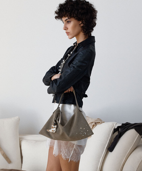 SAND MUSEUM（サンドミュージアム）の「RORA HOBO BAG MINI [Khaki Beige]（トートバッグ・レディース・その他・FREE）」の2枚目の写真