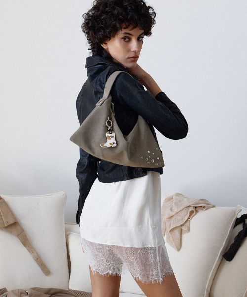 SAND MUSEUM（サンドミュージアム）の「RORA HOBO BAG MINI [Khaki Beige]（トートバッグ・レディース・その他・FREE）」の3枚目の写真