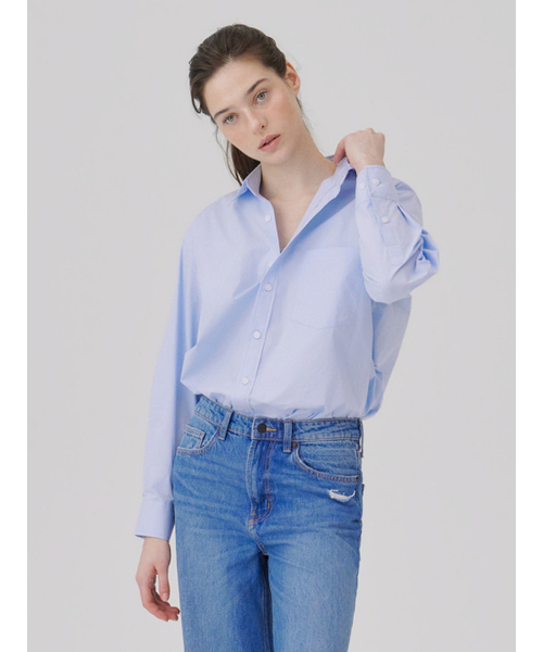 WAVE UNION（ウェーブユニオン）の「Oversized Essential Shirt Light blue（シャツ/ブラウス・レディース・その他・2）」の3枚目の写真