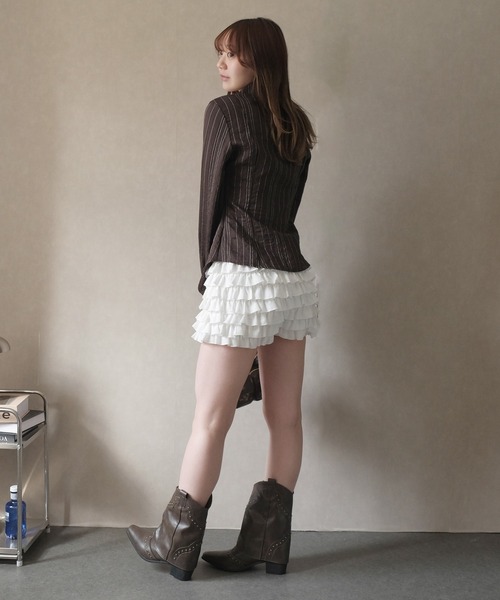 LAFFMO(ラフモ)の「ティアードフリルショートパンツ(その他パンツ・レディース・ホワイト/ブラック・F)」の6枚目の写真