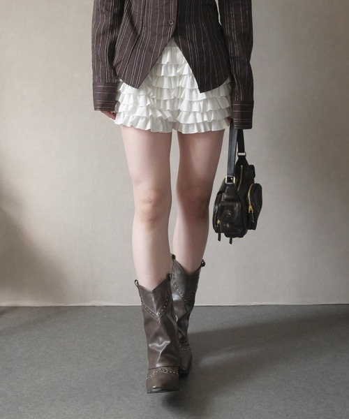 LAFFMO(ラフモ)の「ティアードフリルショートパンツ(その他パンツ・レディース・ホワイト/ブラック・F)」の9枚目の写真