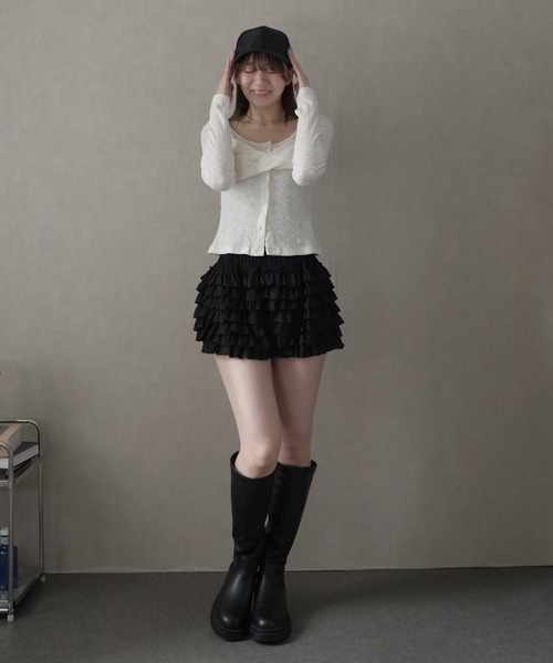 LAFFMO(ラフモ)の「ティアードフリルショートパンツ(その他パンツ・レディース・ホワイト/ブラック・F)」の19枚目の写真