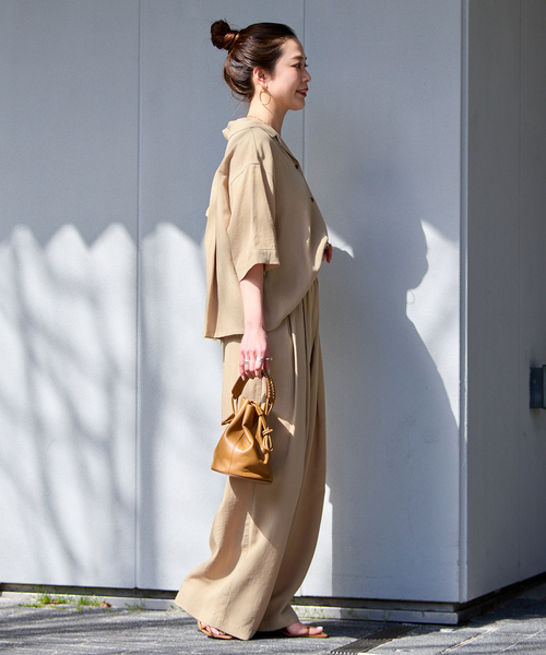 B.C STOCK(ベーセーストック)の「《2点セット》ウォッシャブル / 撥水 / add Function シャツ+パンツ(つなぎ/オールインワン・レディース・ベージュ/スミクロ・FREE)」の15枚目の写真