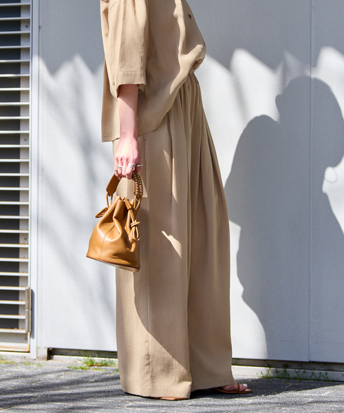 B.C STOCK(ベーセーストック)の「《2点セット》ウォッシャブル / 撥水 / add Function シャツ+パンツ(つなぎ/オールインワン・レディース・ベージュ/スミクロ・FREE)」の21枚目の写真