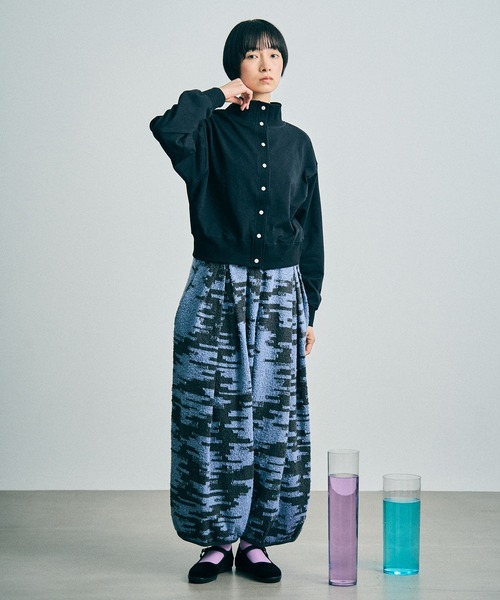 sneeuw（スニュウ）の「ハイネック2wayカーディガン（カーディガン/ボレロ・レディース・ブラック/アイボリー/ブラウン・ONESIZE）」の10枚目の写真