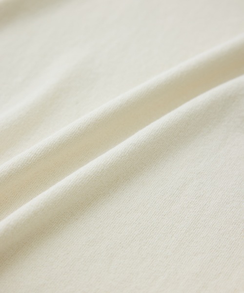 SALON adam et rope'(サロン アダム エ ロペ)の「LOTUS アームカバーTシャツ(Tシャツ/カットソー・レディース・ブラウン/レッド/オフホワイト・FREE)」の21枚目の写真