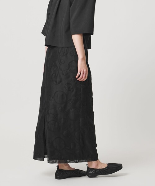 MARW UNITED ARROWS(マルゥ ユナイテッドアローズ)の「<MARW UNITED ARROWS>レース エンブロイダリー スカート(スカート・レディース・ブラック・36/38)」の14枚目の写真