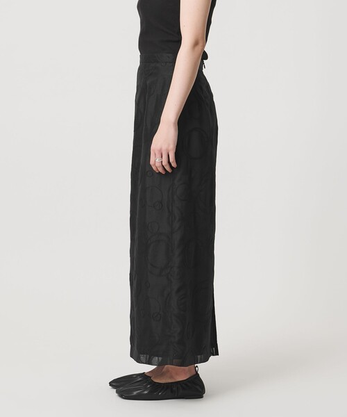 MARW UNITED ARROWS(マルゥ ユナイテッドアローズ)の「<MARW UNITED ARROWS>レース エンブロイダリー スカート(スカート・レディース・ブラック・36/38)」の17枚目の写真