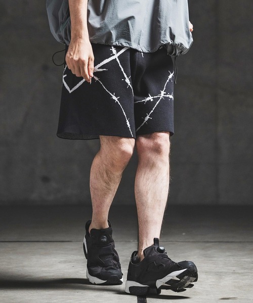 GLIMCLAP(グリムクラップ)の「mp14928- Barbed Wire Jacquard Knit Shorts ニットショートパンツ(202-038-gls-cg)(その他パンツ・メンズ・キナリ/チャコールグレー/ブラック/ミックスグレー・S/M/L)」の6枚目の写真