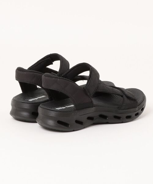 SKECHERS(スケッチャーズ)の「《SKECHERS》GO WALK GLIDE-STEP 2.0 SANDAL(サンダル・レディース・ブラック・23.0cm/24.0cm/25.0cm/22.0cm)」の2枚目の写真