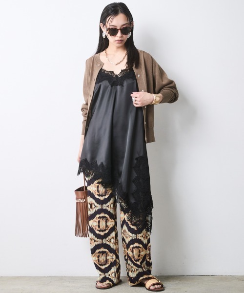 CHIC STYLE(シックスタイル)の「シアーニットブルゾン<大きいサイズ有>シックスタイル(スウェット・レディース・グレー/モカ/ブラック・L/M/3L/LL/5L/4L)」の17枚目の写真