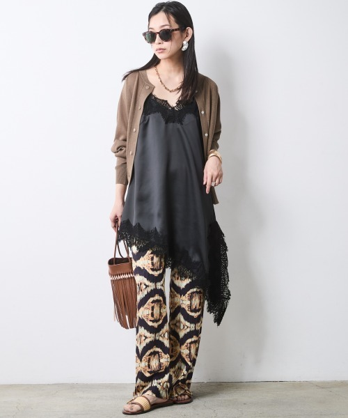CHIC STYLE(シックスタイル)の「シアーニットブルゾン<大きいサイズ有>シックスタイル(スウェット・レディース・グレー/モカ/ブラック・L/M/3L/LL/5L/4L)」の18枚目の写真