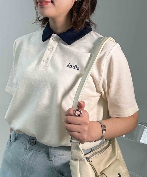 AS KNOW AS plus(アズノゥアズプラス)の「〇胸元ワンポイントロゴ刺繍 配色カラー ポロTシャツ(ポロシャツ・レディース・ネイビー/アイボリー/チャコールグレー・FREE)」の2枚目の写真