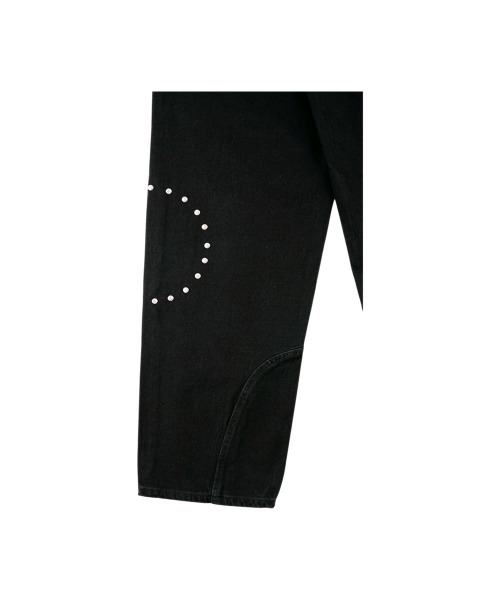ERTR(イーアールティーアール)の「Marvin Circle Rivet Denim Pants Black(デニムパンツ・レディース・その他・SMALL/MEDIUM/LARGE)」の5枚目の写真