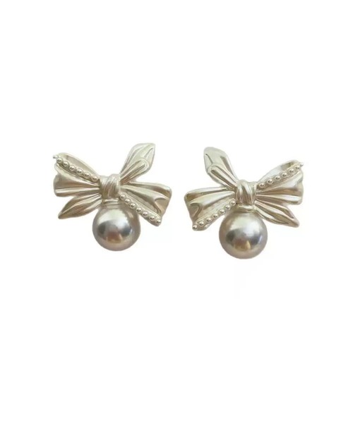 LA VORAGINE（ラ ヴォラジネ）の「リボン パール ピアス  フレンチ エレガント バレリーナ（ピアス（両耳用）・レディース・シルバー・FREE）」の5枚目の写真