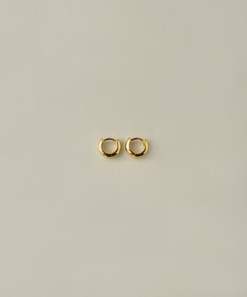 VATSURICA(バツリカ)の「〈VATSURICA〉silver925 / ベーシック ミニ フープピアス 8mm(ピアス(両耳用)・レディース・シルバー/ゴールド・FREE)」の1枚目の写真