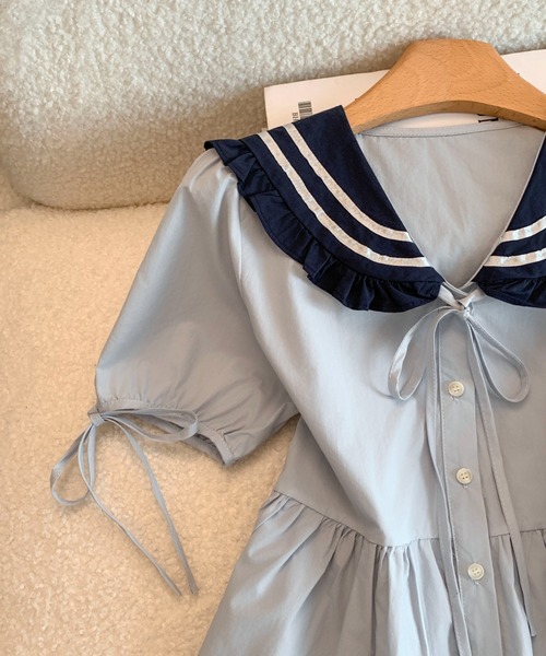 AMAJI（アマジ）の「リボン ウエストシェイプ 半袖 トップス（その他トップス・レディース・ライトブルー/ホワイト・SMALL/MEDIUM/LARGE）」の6枚目の写真