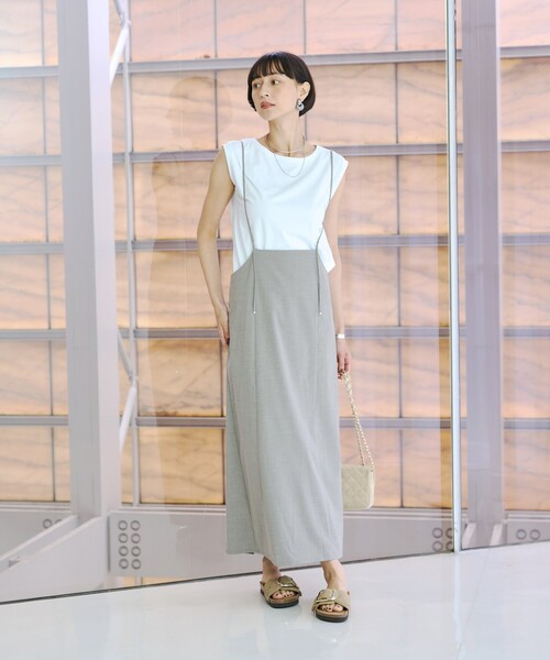 EMMA ROUGE VIF(エマルージュヴィフ)の「【2点セット/細見え】フレンチスリーブTシャツ×サスペンダースカート/キャミワンピース/スリットスカート/秋服/夏服/オフィスカジュアル/大人カジュアル(ジャンパースカート・レディース・ブラック/ライトベージュ・フリー)」の8枚目の写真