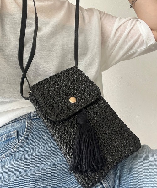  ブラック ショルダーバッグ タッセル付き タッセル付き肩掛けミニBAG（ショルダーバッグ）｜zena（ジェナ）の