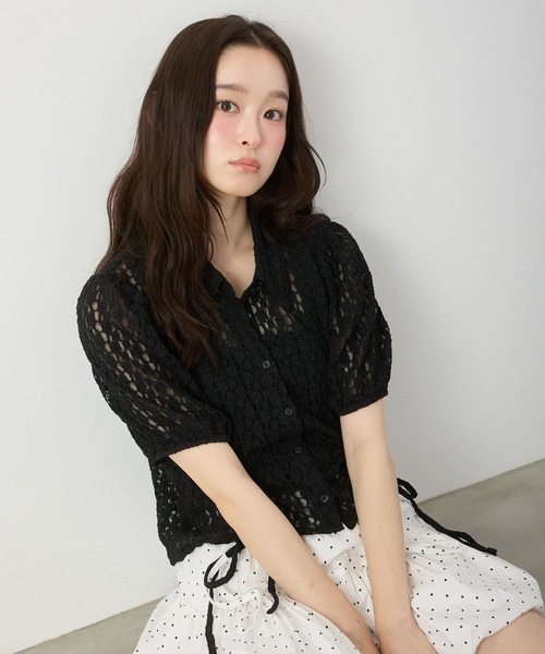 P.V.T（ピーブイティー）の「レースドロストパフスリーブBL（シャツ/ブラウス・レディース・ホワイト/ブラック・M）」の14枚目の写真