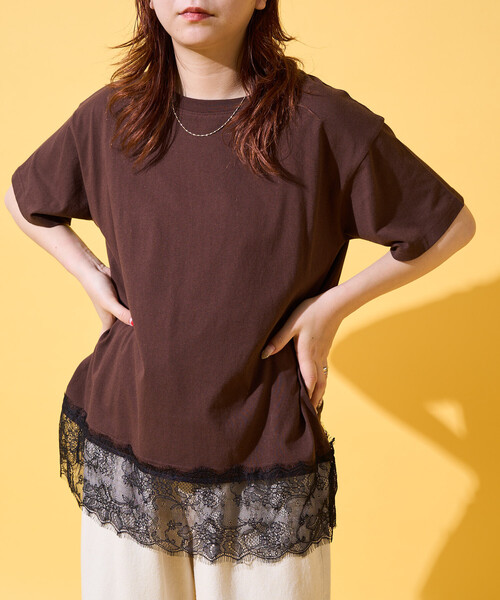 FREAK'S STORE(フリークスストア)の「裾 レースドッキング Tシャツ/異素材ドッキング/レースレイヤード(Tシャツ/カットソー・レディース・オフホワイト/ブラック/ブラウン・フリ-)」の4枚目の写真