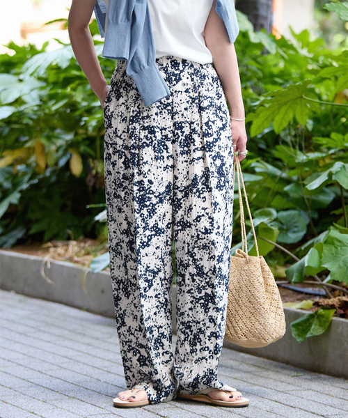 スラックス（ブルー・ネイビー/青色系・花柄・ボタニカル柄