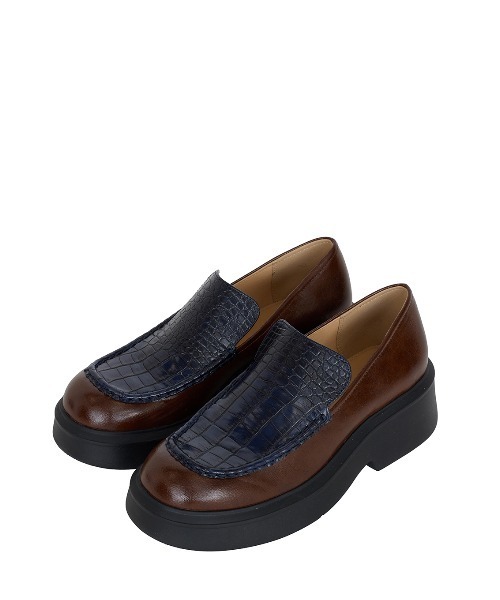 Ameri(アメリ)の「PLATFORM MIX MATERIAL LOAFER(ローファー・レディース・マルチ/ブラック・LARGE/MEDIUM/SMALL)」の5枚目の写真