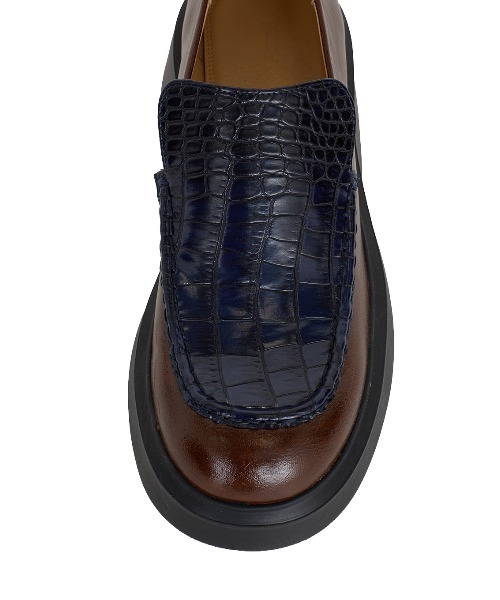 Ameri(アメリ)の「PLATFORM MIX MATERIAL LOAFER(ローファー・レディース・マルチ/ブラック・LARGE/MEDIUM/SMALL)」の9枚目の写真
