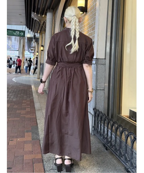 Te chichi（テチチ）の「スパンボイルワンピース（ワンピース・レディース・ネイビー/ブラウン/グリーン・F）」の5枚目の写真