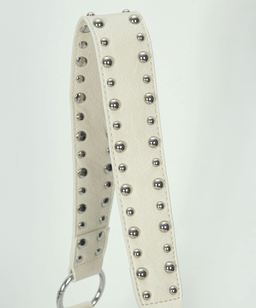 ASON(アズオン)の「MOTE STUD BAG / IVORY(ショルダーバッグ・レディース・その他・FREE)」の6枚目の写真