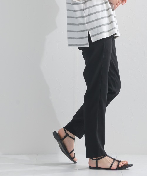 OMNES(オムネス)の「美脚ストレッチ テーパードシルエットタックパンツ(その他パンツ・レディース・ネイビー/ブラック/ベージュ・LARGE/MEDIUM/SMALL)」の6枚目の写真