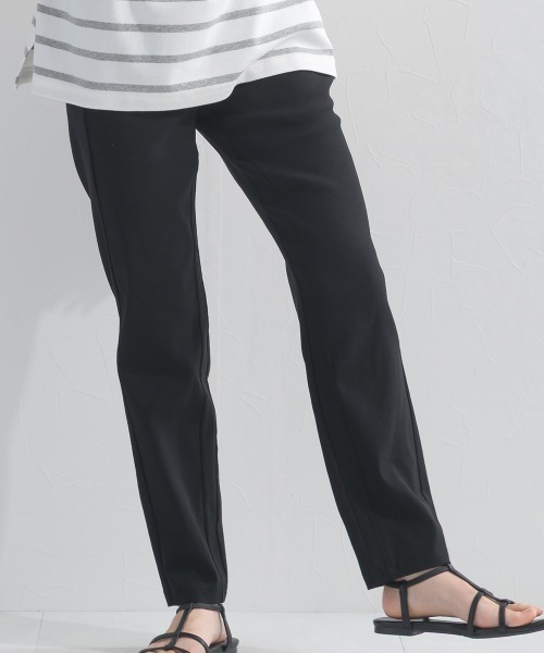 OMNES(オムネス)の「美脚ストレッチ テーパードシルエットタックパンツ(その他パンツ・レディース・ネイビー/ブラック/ベージュ・LARGE/MEDIUM/SMALL)」の8枚目の写真