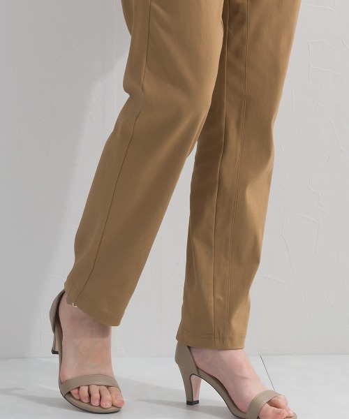 OMNES(オムネス)の「美脚ストレッチ テーパードシルエットタックパンツ(その他パンツ・レディース・ネイビー/ブラック/ベージュ・LARGE/MEDIUM/SMALL)」の22枚目の写真