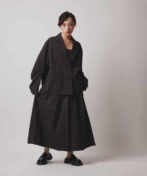 W:Huku（フーク）の「【W:Huku / ソフトタッチツイル】スリット プリーツ スカート / Soft-Touch Twill Slit Pleated Skirt（スカート・レディース・ブラック/ベージュ系その他/ブラウン系その他/グレー系その他・FREE）」の22枚目の写真