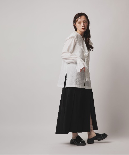 W:Huku（フーク）の「【W:Huku / ソフトタッチツイル】スリット プリーツ スカート / Soft-Touch Twill Slit Pleated Skirt（スカート・レディース・ブラック/ベージュ系その他/ブラウン系その他/グレー系その他・FREE）」の7枚目の写真
