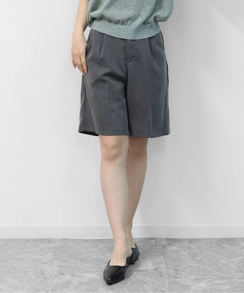 THE CELL.(ザセルドット)の「スラックス ストレートハーフパンツ SLACKS HALF PANTS(その他パンツ・レディース・グレー/ブラック/ブラウン・FREE)」の2枚目の写真