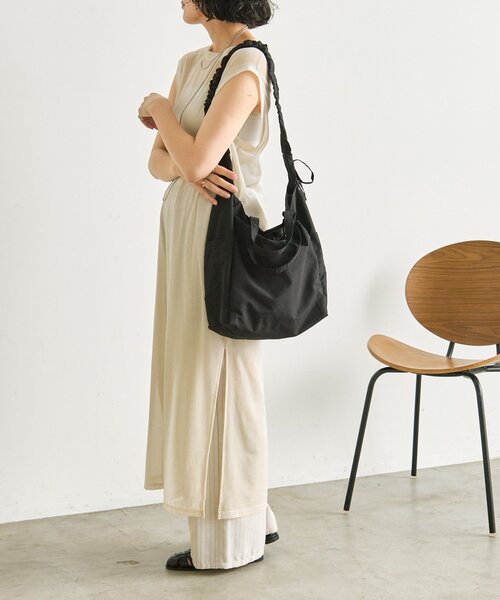 ear PAPILLONNER(イアパピヨネ)の「ファブリック2WAYショルダーバッグS《A4サイズ対応/2way》(ショルダーバッグ・レディース・ピンク/ブラック/ブルー系その他・FREE)」の16枚目の写真