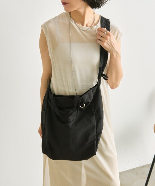 ear PAPILLONNER(イアパピヨネ)の「ファブリック2WAYショルダーバッグS《A4サイズ対応/2way》(ショルダーバッグ・レディース・ピンク/ブラック/ブルー系その他・FREE)」の21枚目の写真