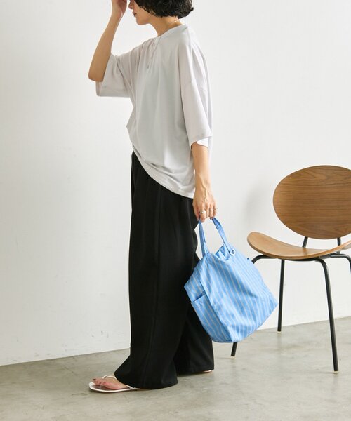 ear PAPILLONNER(イアパピヨネ)の「ファブリック2WAYショルダーバッグS《A4サイズ対応/2way》(ショルダーバッグ・レディース・ピンク/ブラック/ブルー系その他・FREE)」の4枚目の写真