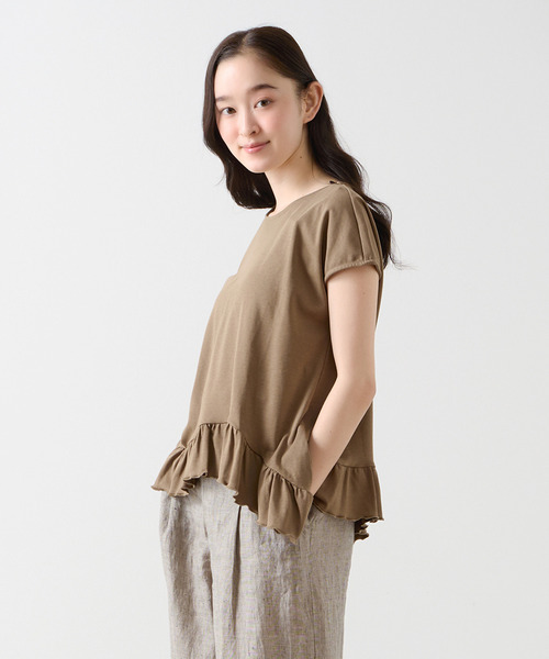 LOGEMENT DE CLAIRE(ロジュモンドクレール)の「【LOURMARIN】フリルヘムプルオーバー(Tシャツ/カットソー・レディース・ブラック/カーキ/ライトベージュ・FREE)」の3枚目の写真