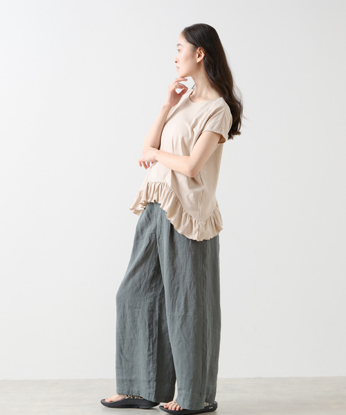 LOGEMENT DE CLAIRE(ロジュモンドクレール)の「【LOURMARIN】フリルヘムプルオーバー(Tシャツ/カットソー・レディース・ブラック/カーキ/ライトベージュ・FREE)」の7枚目の写真