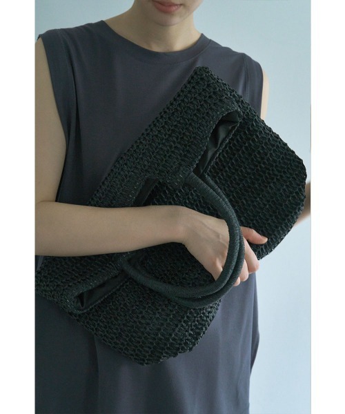 marjour（マージュール）の「PAPER TOTE BAG（トートバッグ・レディース・ブラック/ブラウン・FREE）」の7枚目の写真