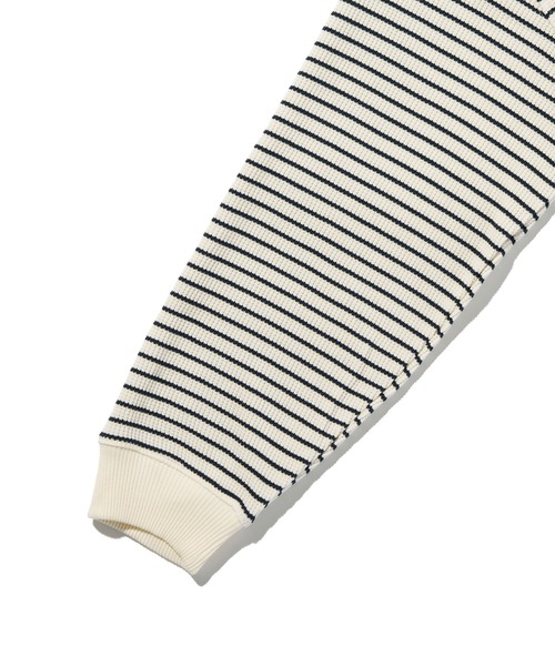Levi's（リーバイス）の「Levi's/リーバイス DRY GOODS リラックス ロングスリーブ ヘンリーTシャツ（Tシャツ/カットソー・レディース・ホワイト・XS/S/M）」の7枚目の写真
