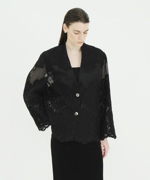 CLANE(クラネ)の「FLOWER LACE WIDE SHIRT JACKET(その他アウター・レディース・ホワイト/ブラック/ブラウン・1/2)」の17枚目の写真