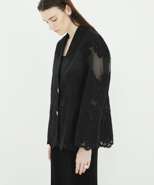 CLANE(クラネ)の「FLOWER LACE WIDE SHIRT JACKET(その他アウター・レディース・ホワイト/ブラック/ブラウン・1/2)」の18枚目の写真