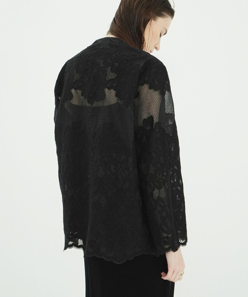 CLANE(クラネ)の「FLOWER LACE WIDE SHIRT JACKET(その他アウター・レディース・ホワイト/ブラック/ブラウン・1/2)」の20枚目の写真