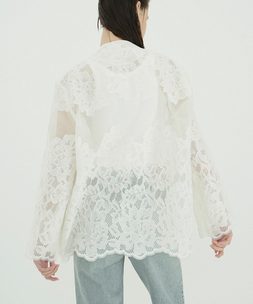 CLANE(クラネ)の「FLOWER LACE WIDE SHIRT JACKET(その他アウター・レディース・ホワイト/ブラック/ブラウン・1/2)」の9枚目の写真