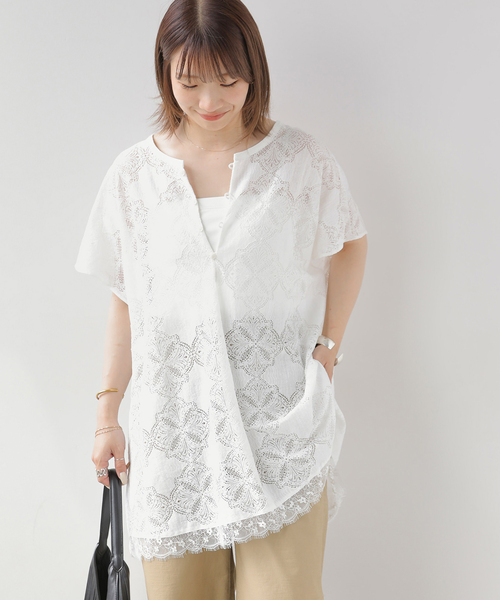 JOURNAL STANDARD relume(ジャーナルスタンダード レリューム)の「レースポンチョプルオーバー(シャツ/ブラウス・レディース・ホワイト/ブラック・FREE)」の13枚目の写真