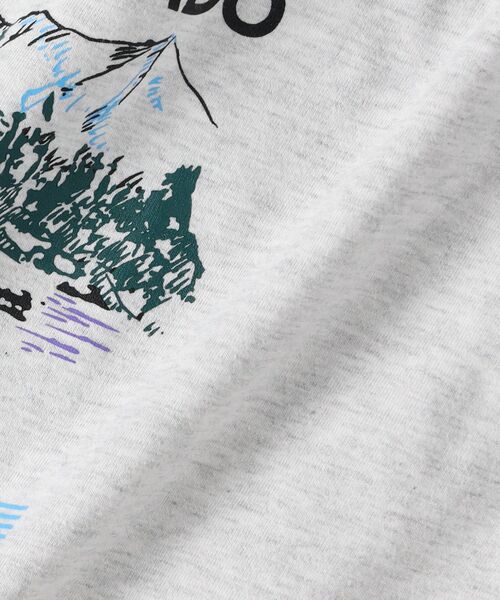 Right-on(ライトオン)の「「CAMP7」手書き風バックプリントTシャツ(Tシャツ/カットソー・メンズ・ライトグレー/ブラック/ホワイト・04/05/06)」の5枚目の写真
