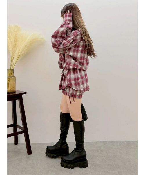 EVRIS（エヴリス）の「【厚底】シャークソールロングブーツ（ブーツ・レディース・ブラック/ブラウン・SMALL/LARGE/MEDIUM）」の11枚目の写真